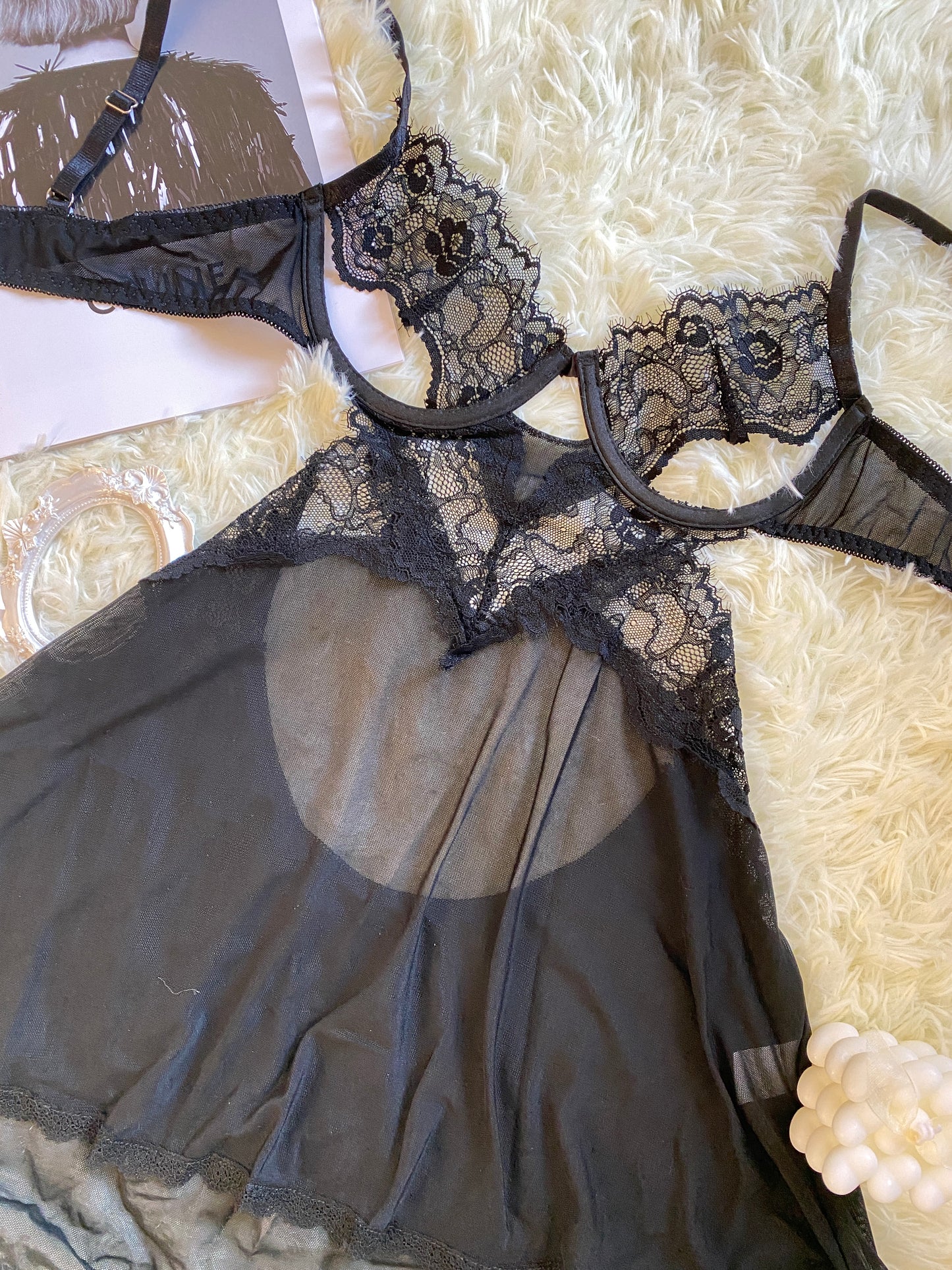Black lace cut-out lingerie LIN09