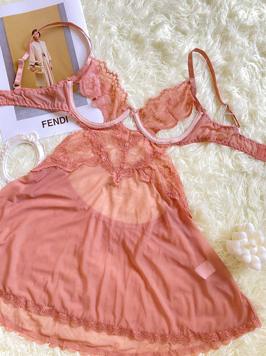 Pink lace cut-out lingerie LIN08
