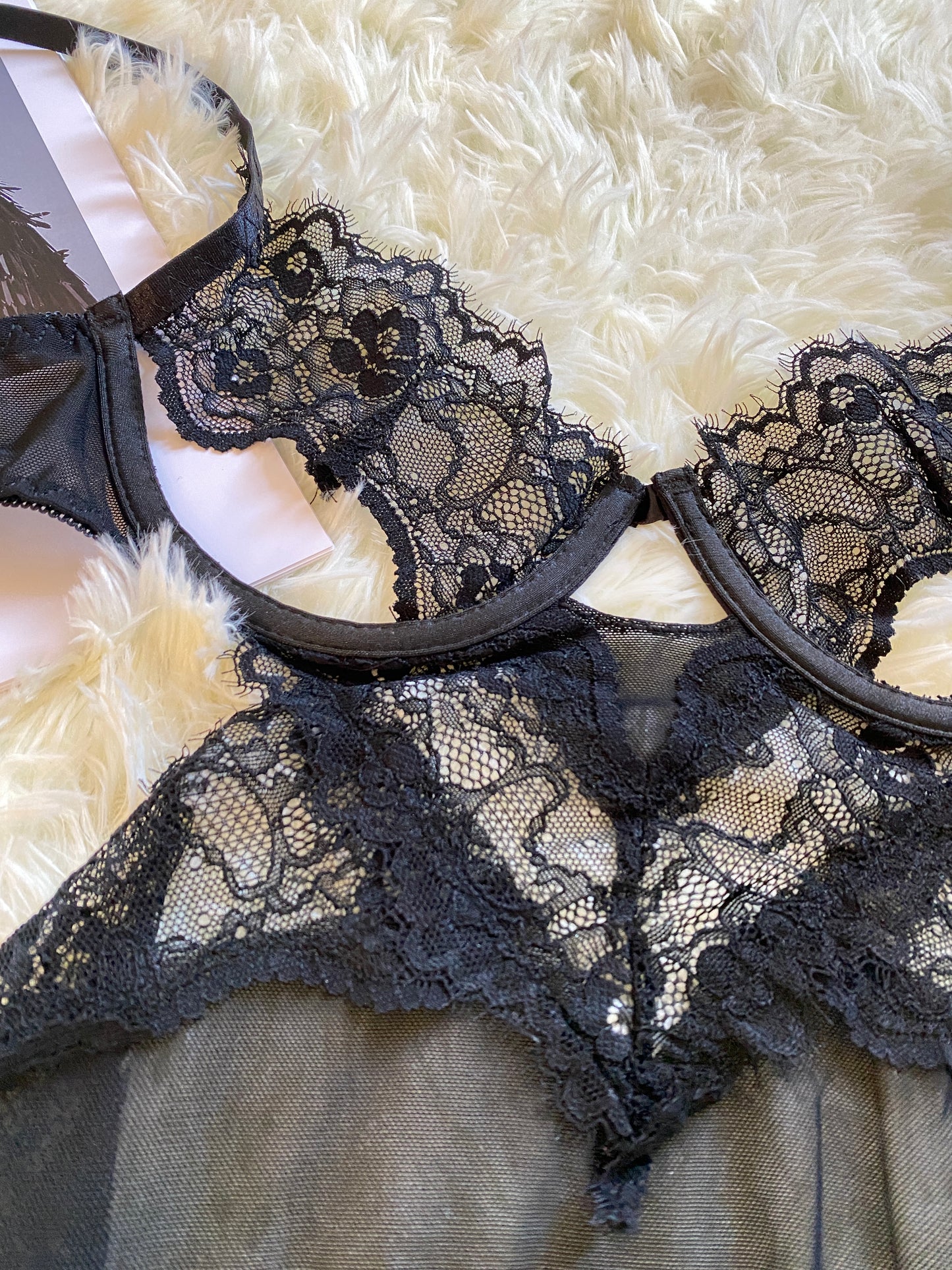 Black lace cut-out lingerie LIN09